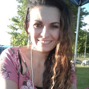 Meet your Posher, Suzanne